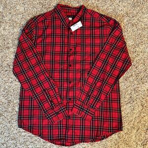 NWT- Place - Men’s Tartan Button Down - Size M